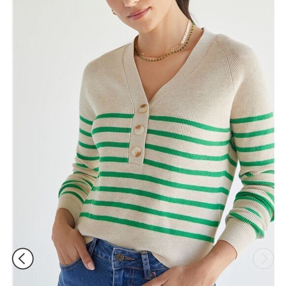 Francesca’s Karsyn Beige & Green Striped Henley Pullover Long Sleeve Size S - Picture 4 of 9